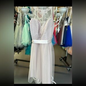 Short Formal Off White Size 4 Alfred Angelo Design